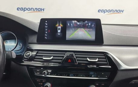 BMW 5 серия, 2018 год, 3 300 000 рублей, 7 фотография