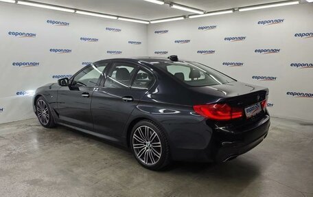BMW 5 серия, 2018 год, 3 300 000 рублей, 4 фотография