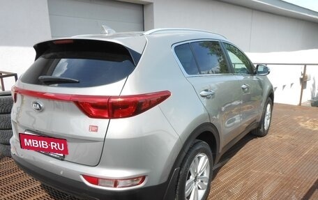 KIA Sportage IV рестайлинг, 2017 год, 1 760 000 рублей, 4 фотография
