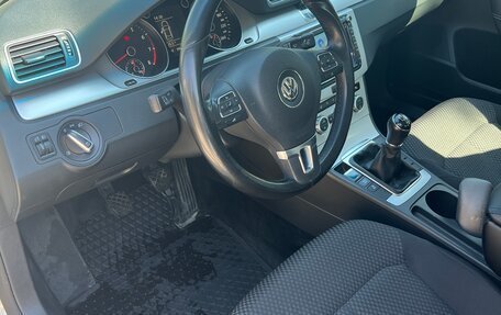 Volkswagen Passat B7, 2012 год, 1 100 000 рублей, 10 фотография