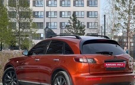 Infiniti FX I, 2007 год, 1 050 000 рублей, 10 фотография