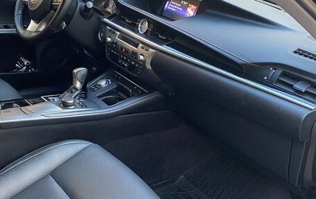 Lexus ES VII, 2017 год, 2 100 000 рублей, 11 фотография