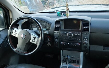 Nissan Navara (Frontier), 2012 год, 2 000 000 рублей, 10 фотография