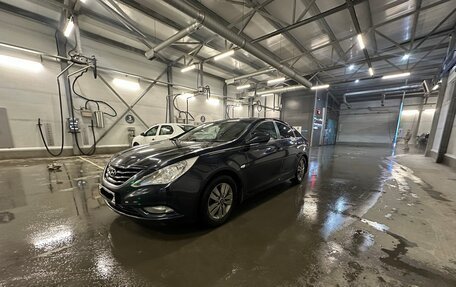 Hyundai Sonata VI, 2010 год, 1 070 000 рублей, 4 фотография