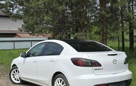 Mazda 3, 2011 год, 950 000 рублей, 2 фотография