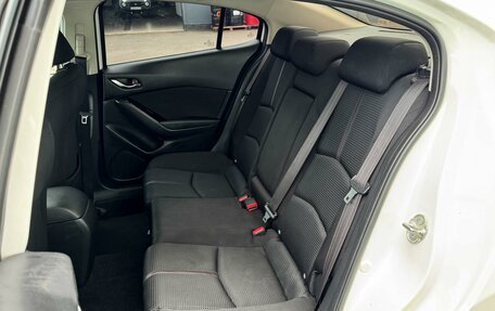 Mazda 3, 2017 год, 1 299 000 рублей, 9 фотография