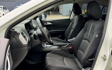 Mazda 3, 2017 год, 1 299 000 рублей, 10 фотография