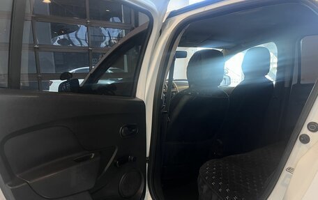 Renault Logan II, 2017 год, 423 000 рублей, 22 фотография