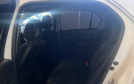 Renault Logan II, 2017 год, 423 000 рублей, 21 фотография