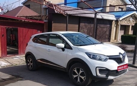 Renault Kaptur I рестайлинг, 2017 год, 950 000 рублей, 1 фотография