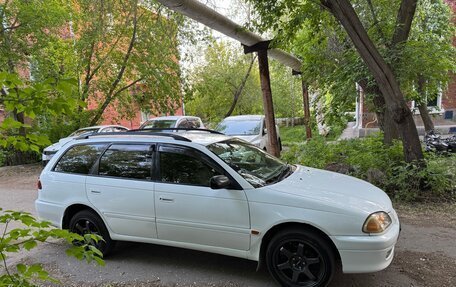 Toyota Caldina, 2001 год, 582 000 рублей, 3 фотография