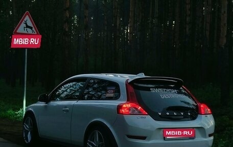 Volvo C30 I рестайлинг, 2011 год, 950 000 рублей, 3 фотография