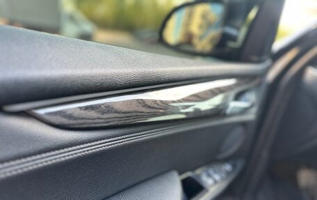 BMW X5, 2017 год, 3 400 000 рублей, 11 фотография