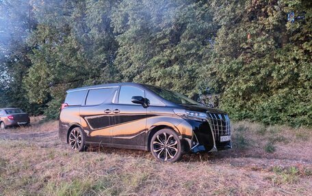 Toyota Alphard III, 2020 год, 6 900 000 рублей, 8 фотография