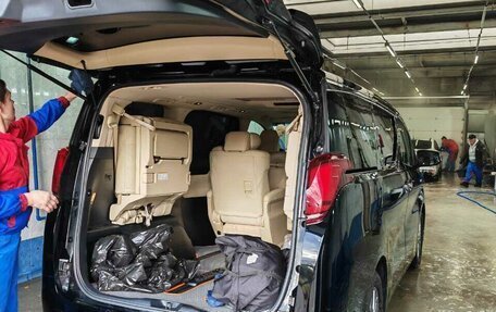 Toyota Alphard III, 2020 год, 6 900 000 рублей, 14 фотография