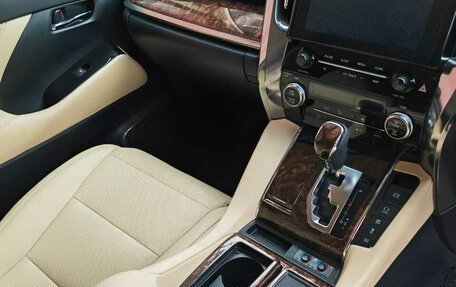 Toyota Alphard III, 2020 год, 6 900 000 рублей, 31 фотография