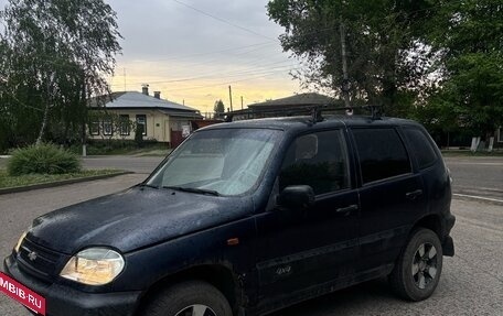 Chevrolet Niva I рестайлинг, 2005 год, 275 000 рублей, 3 фотография