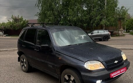 Chevrolet Niva I рестайлинг, 2005 год, 275 000 рублей, 2 фотография
