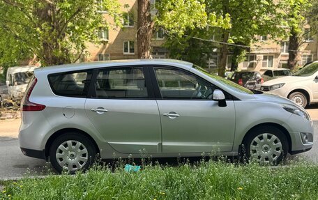 Renault Scenic III, 2012 год, 850 000 рублей, 5 фотография