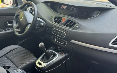 Renault Scenic III, 2012 год, 850 000 рублей, 14 фотография