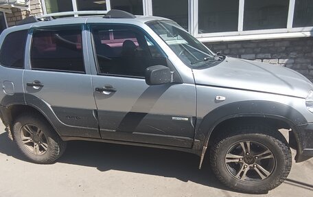 Chevrolet Niva I рестайлинг, 2011 год, 355 000 рублей, 3 фотография