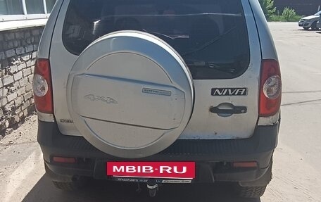 Chevrolet Niva I рестайлинг, 2011 год, 355 000 рублей, 4 фотография