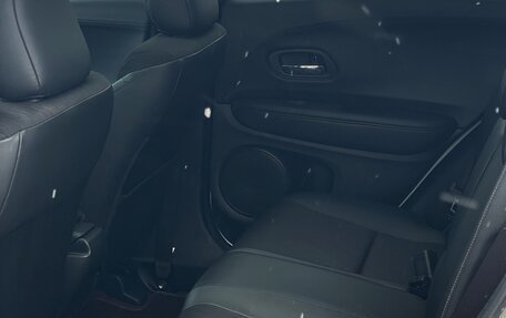 Honda Vezel, 2022 год, 1 675 000 рублей, 9 фотография