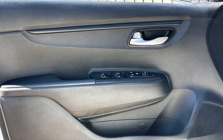 KIA Rio IV, 2018 год, 1 199 000 рублей, 15 фотография