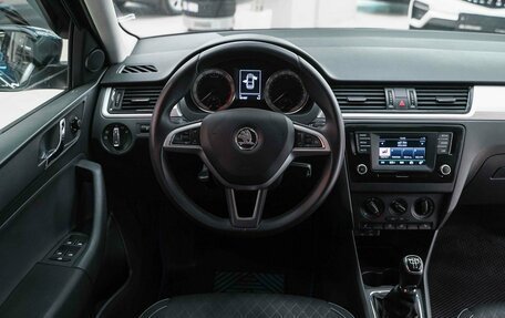 Skoda Rapid I, 2016 год, 890 000 рублей, 10 фотография