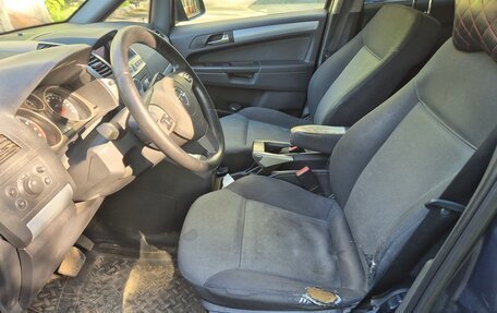 Opel Zafira B, 2006 год, 300 000 рублей, 18 фотография