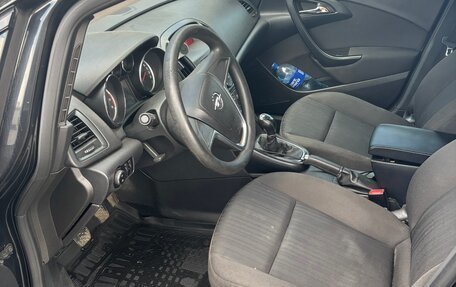 Opel Astra J, 2011 год, 560 000 рублей, 7 фотография