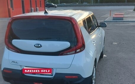 KIA Soul III, 2021 год, 1 690 000 рублей, 5 фотография