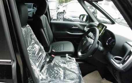 Toyota Voxy, 2026 год, 4 873 350 рублей, 24 фотография