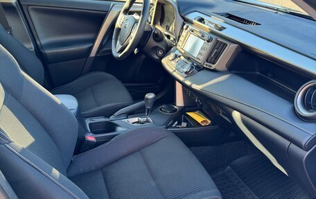 Toyota RAV4, 2013 год, 2 000 000 рублей, 6 фотография