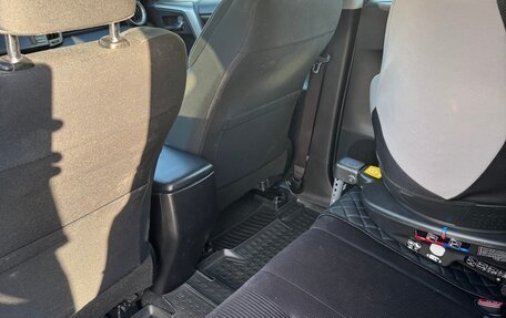 Toyota RAV4, 2013 год, 2 000 000 рублей, 7 фотография