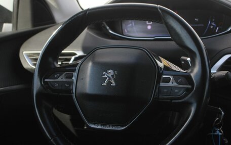 Peugeot 3008 II, 2018 год, 1 890 000 рублей, 17 фотография