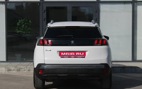 Peugeot 3008 II, 2018 год, 1 890 000 рублей, 6 фотография