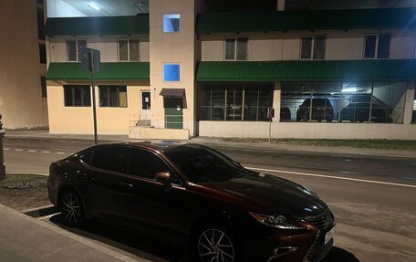 Lexus ES VII, 2015 год, 2 700 000 рублей, 1 фотография