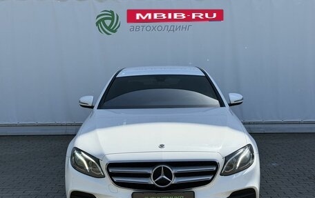 Mercedes-Benz E-Класс, 2020 год, 4 390 000 рублей, 2 фотография
