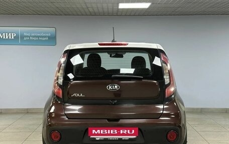 KIA Soul II рестайлинг, 2017 год, 1 742 000 рублей, 6 фотография
