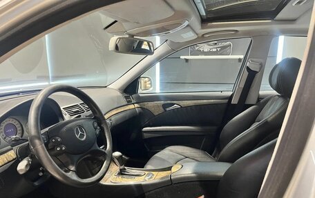 Mercedes-Benz E-Класс, 2008 год, 1 180 000 рублей, 16 фотография