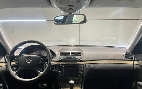 Mercedes-Benz E-Класс, 2008 год, 1 180 000 рублей, 14 фотография