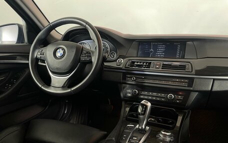 BMW 5 серия, 2011 год, 1 595 000 рублей, 12 фотография