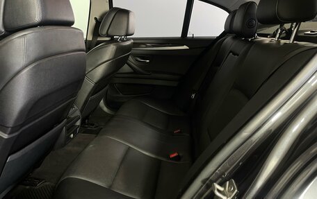 BMW 5 серия, 2011 год, 1 595 000 рублей, 26 фотография