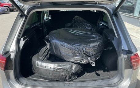 Volkswagen Tiguan II, 2021 год, 3 949 000 рублей, 13 фотография