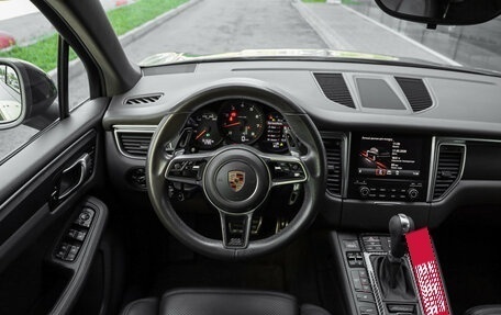 Porsche Macan I рестайлинг, 2018 год, 3 349 000 рублей, 13 фотография