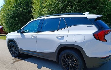 GMC Terrain, 2019 год, 2 050 000 рублей, 2 фотография