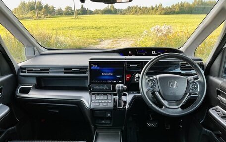Honda Stepwgn IV, 2020 год, 2 100 000 рублей, 9 фотография