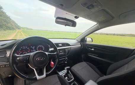 KIA Rio IV, 2017 год, 1 119 000 рублей, 8 фотография