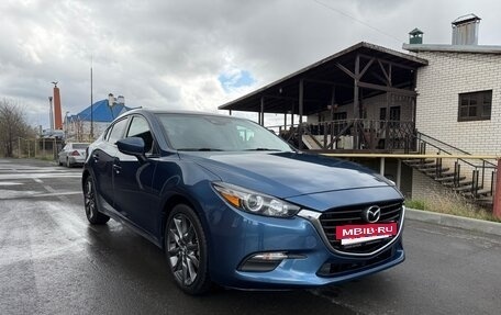 Mazda 3, 2017 год, 1 850 000 рублей, 3 фотография